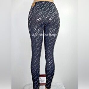 VS Pink Medium High Waist Legging NWT